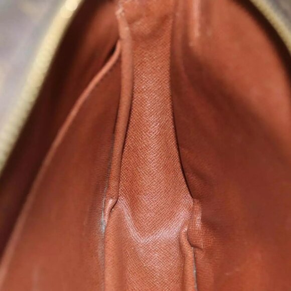 LOUIS VUITTON Monogram Compiegne 28 Clutch Bag - Picture 13 of 14